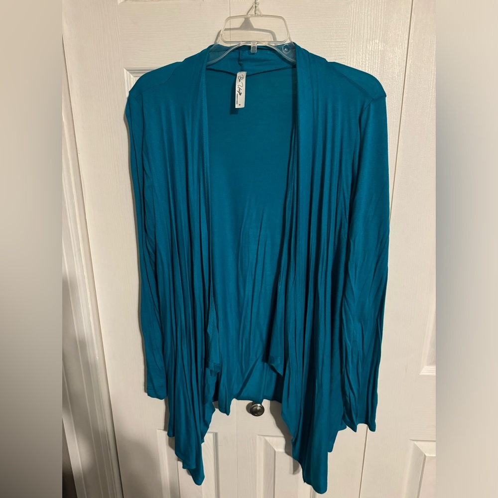 Be Unique Maternity open cardigan size medium